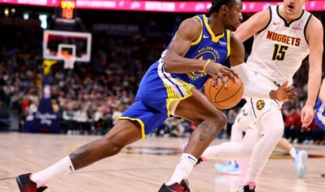 NBA直播-库明加公开抱怨球权太少 勇士正被阵容深度拖累