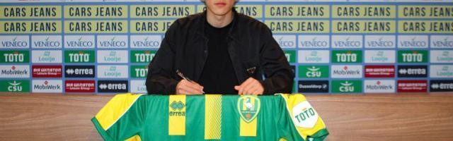 九游网站入口官网-李嗣镕签海牙破圈登热搜 网友：帅到可以原谅国足