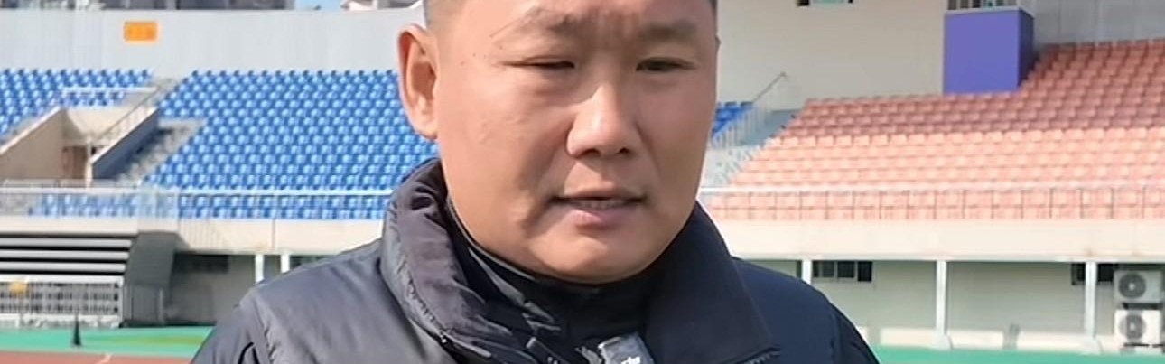 九游网站入口官网-刘建业谈目标：希望在立足中超的基础上，有更多年轻人站出来
