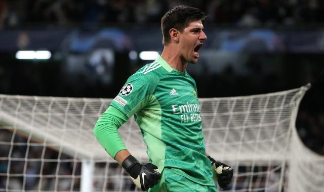 九游体育官网-脚底蹭指尖托！库尔图瓦极限神扑成就皇马神奇逆转