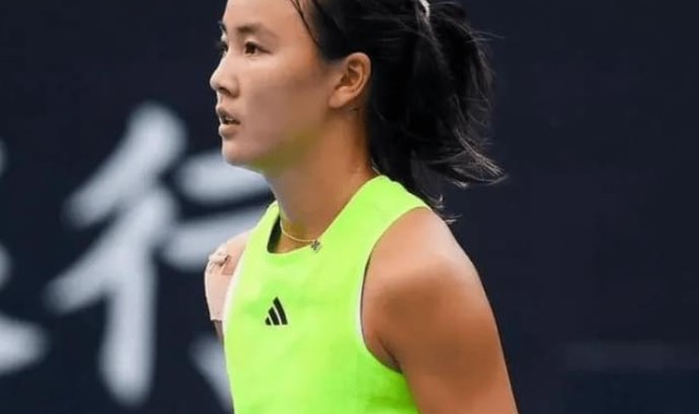 九游体育官网-袁悦决胜盘好牌打烂无缘正赛，郑钦文险胜邦女郎被调侃赢得不漂亮